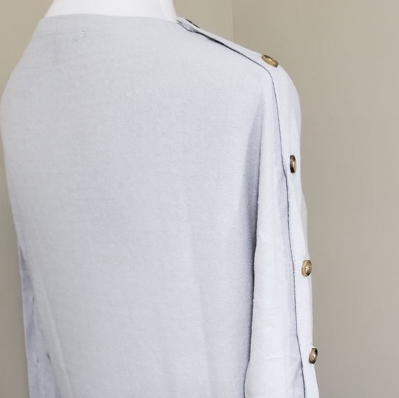 Button sleeve top - Picture 5 of 6